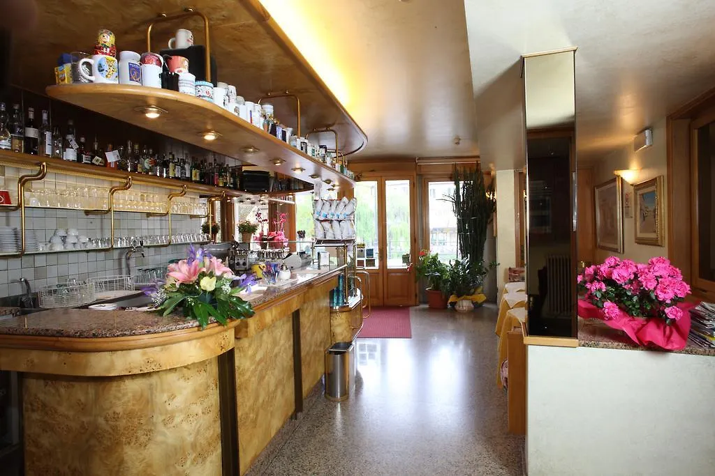 Albergo Alla Campana-1